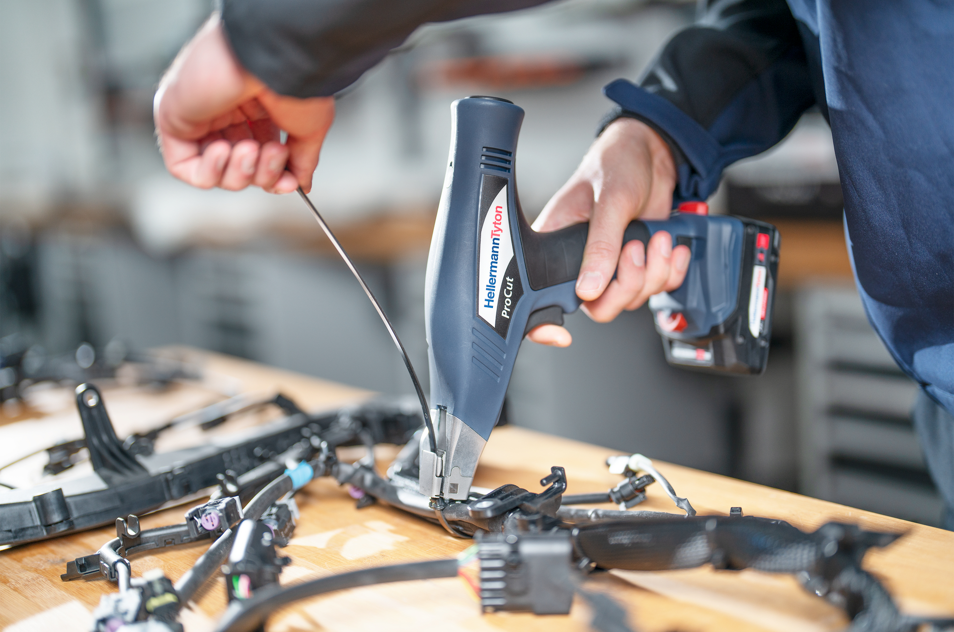 Sistem automat de tăiere – ProCut