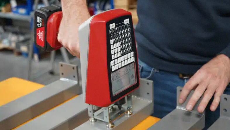 Marcare industrială - de la marcarea laser și micropercuție, la scribing și imprimare inkjet